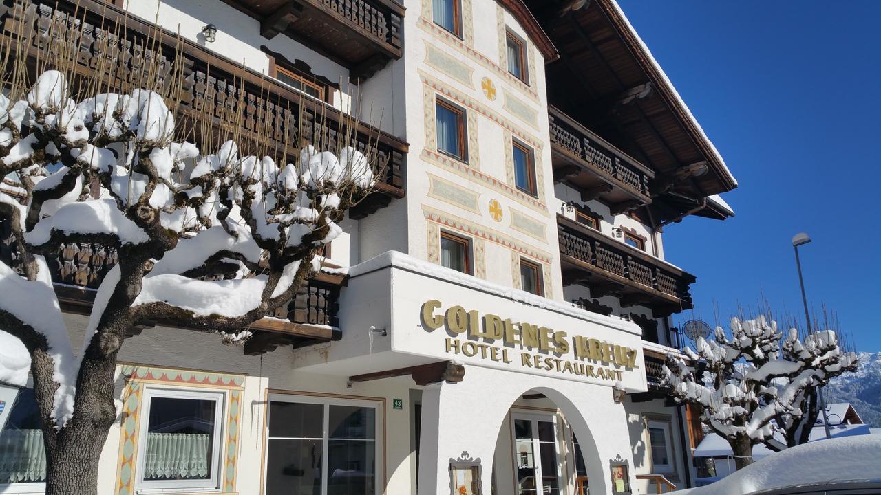 Hotel Goldenes Kreuz タンハイム エクステリア 写真