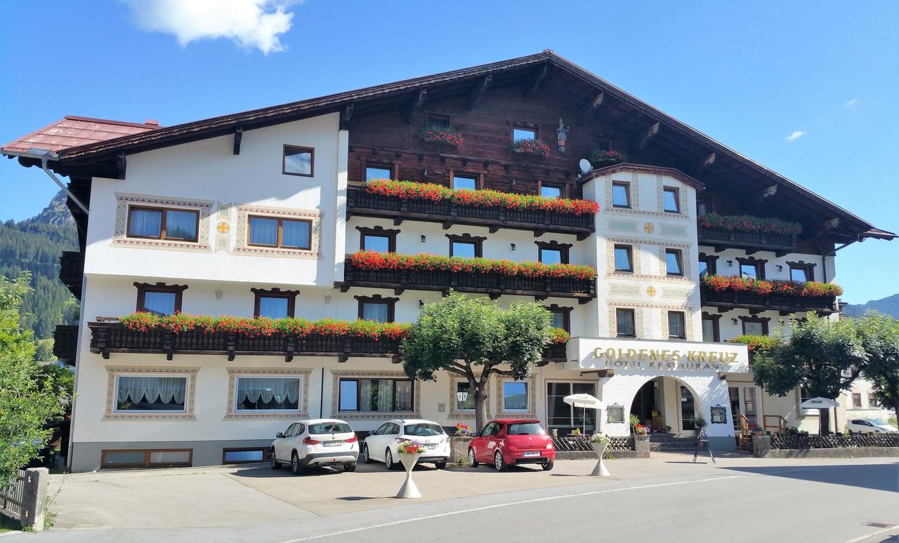 Hotel Goldenes Kreuz タンハイム エクステリア 写真