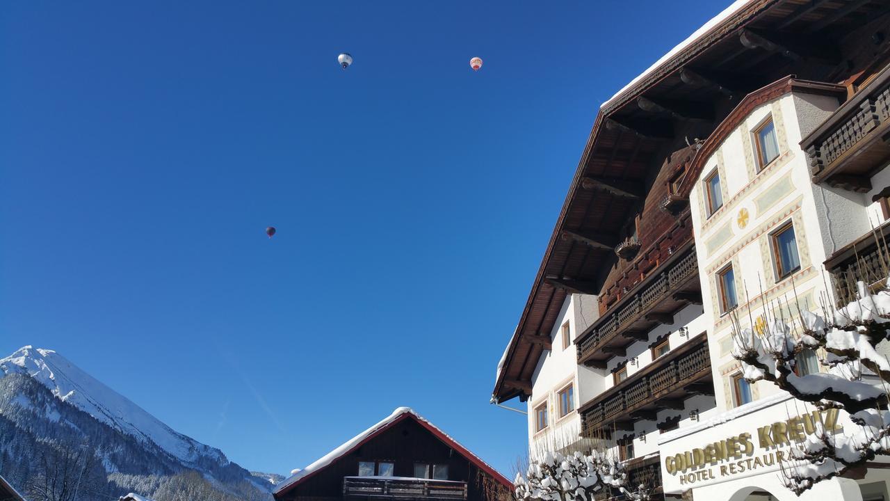 Hotel Goldenes Kreuz タンハイム エクステリア 写真